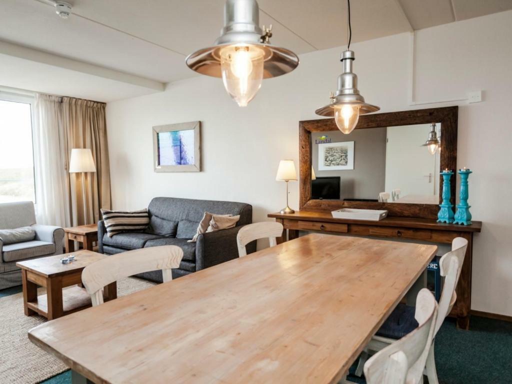 Готель Landal Ameland State Нес Екстер'єр фото